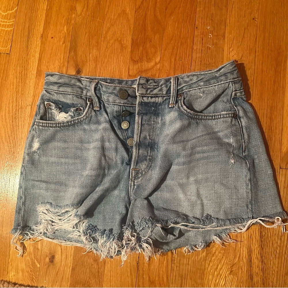 Revolve GRLFRND Helena Shorts Size 25 in Tainted Love